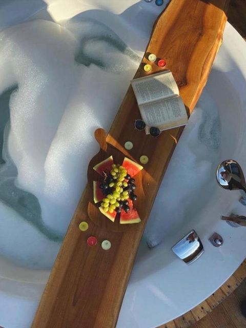 listing card gallery