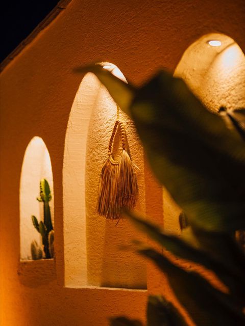 listing card gallery